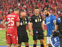 Szymon Marcinia arbitrem spotkania z Lechem